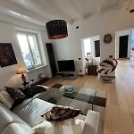 Apartman Charles *