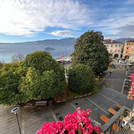 Apartament Charles *