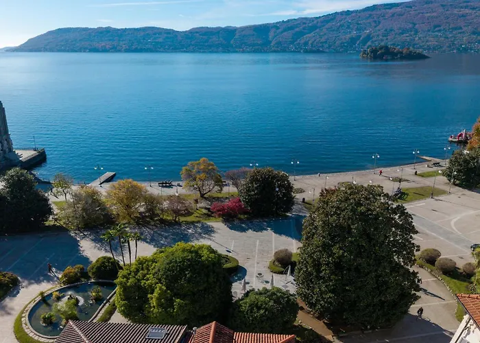 Charles Lejlighed Verbania